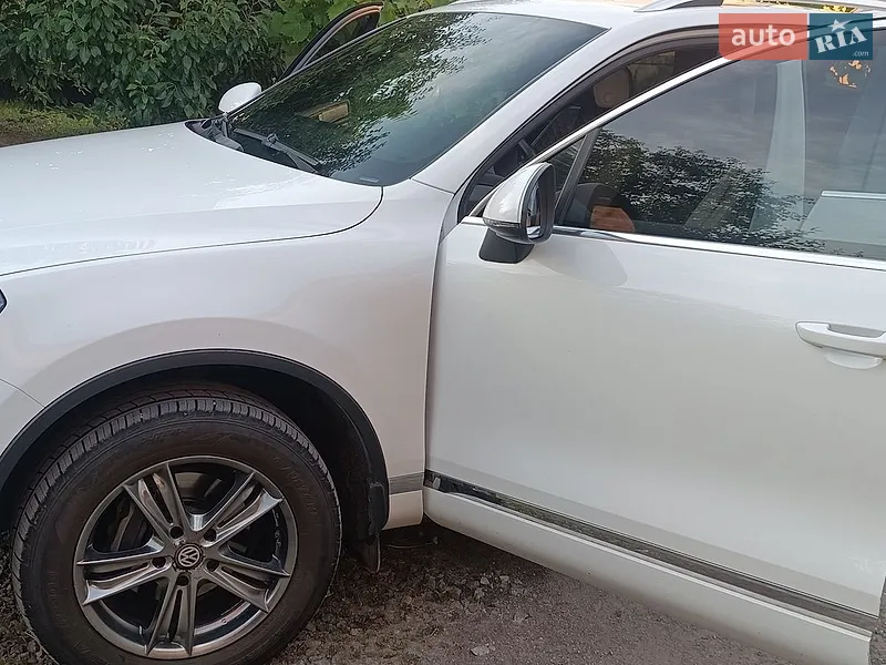 Volkswagen Touareg 2013 VIN WVGZZZ7PZDD025296 фото оголошення 12 з 67