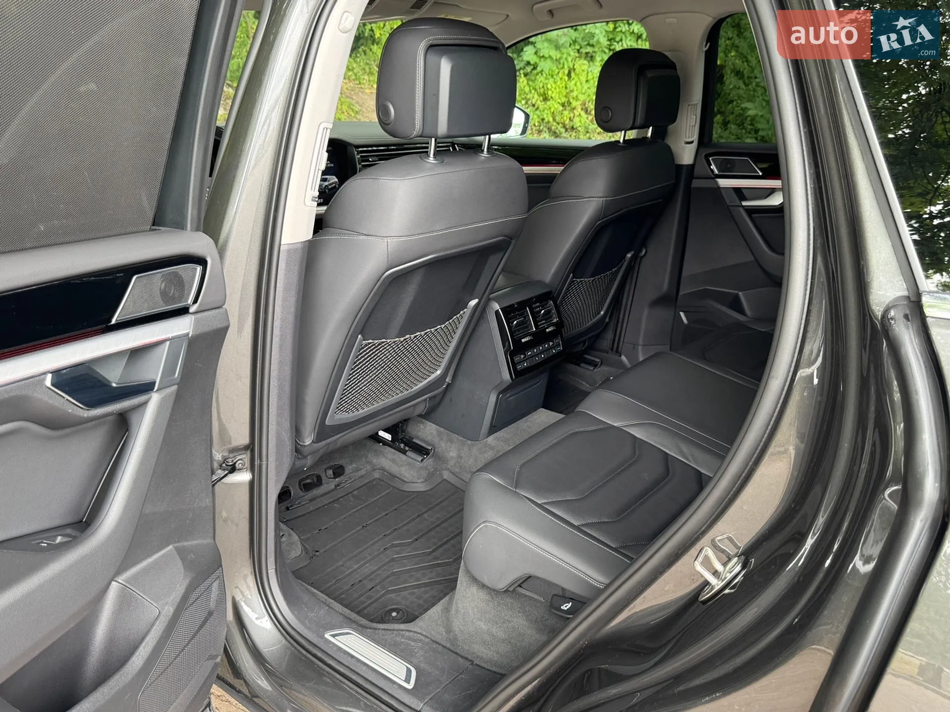 2020 Volkswagen Touareg - мініатюра 81