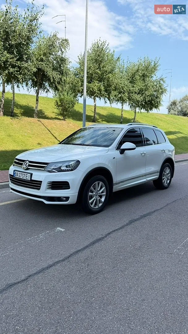 2012 Volkswagen Touareg - мініатюра 4