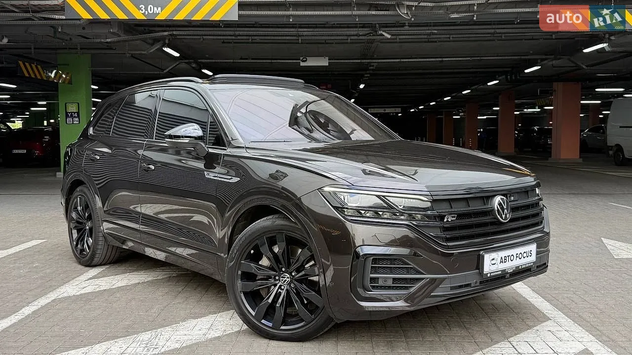 2021 Volkswagen Touareg - фото 1