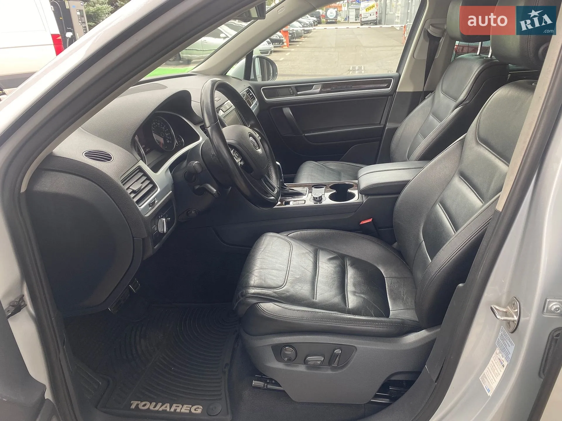 2012 Volkswagen Touareg - мініатюра 10