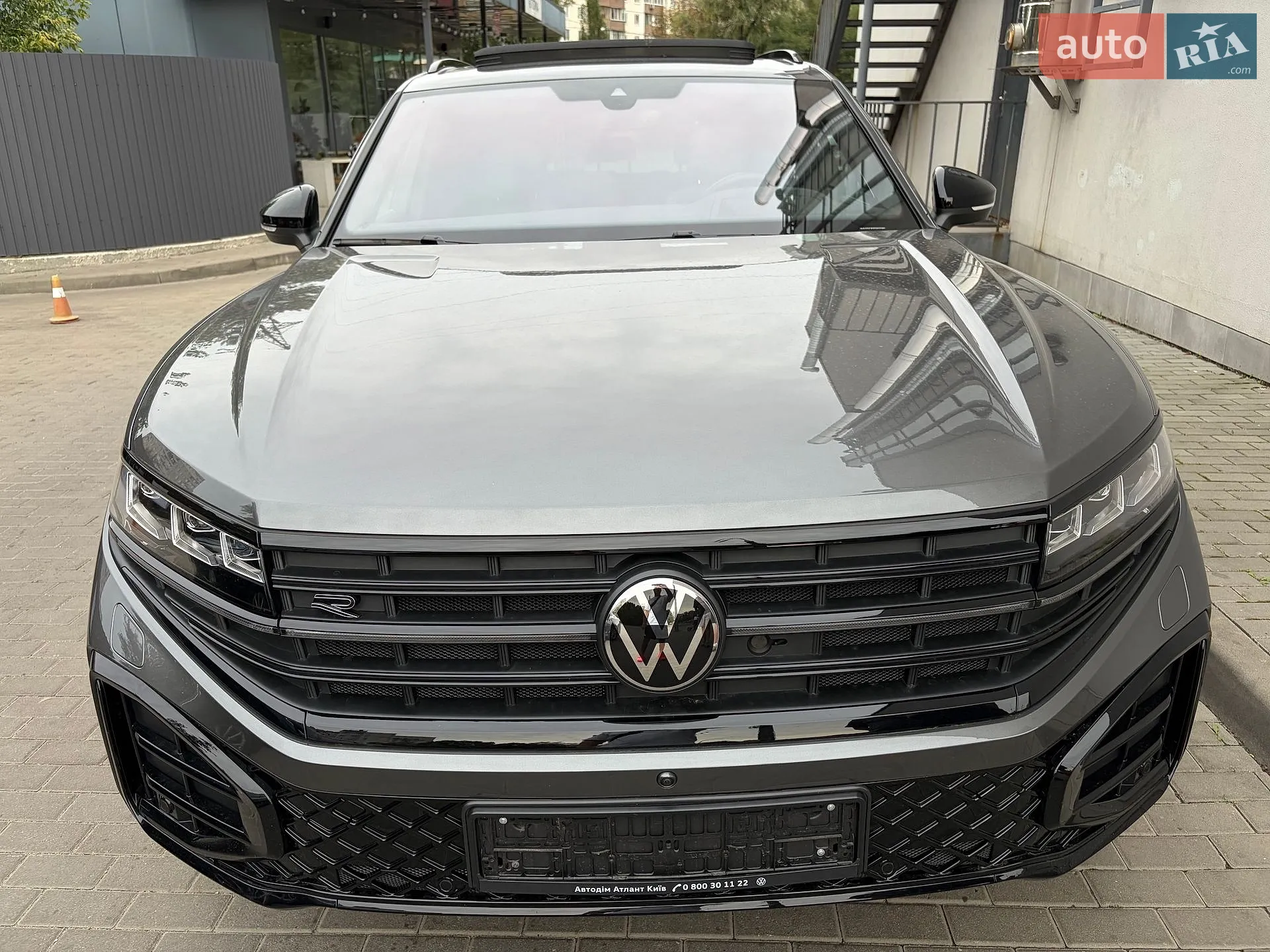2026 Volkswagen Touareg - мініатюра 7