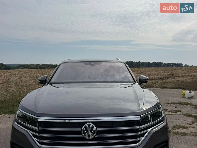 Volkswagen Touareg
