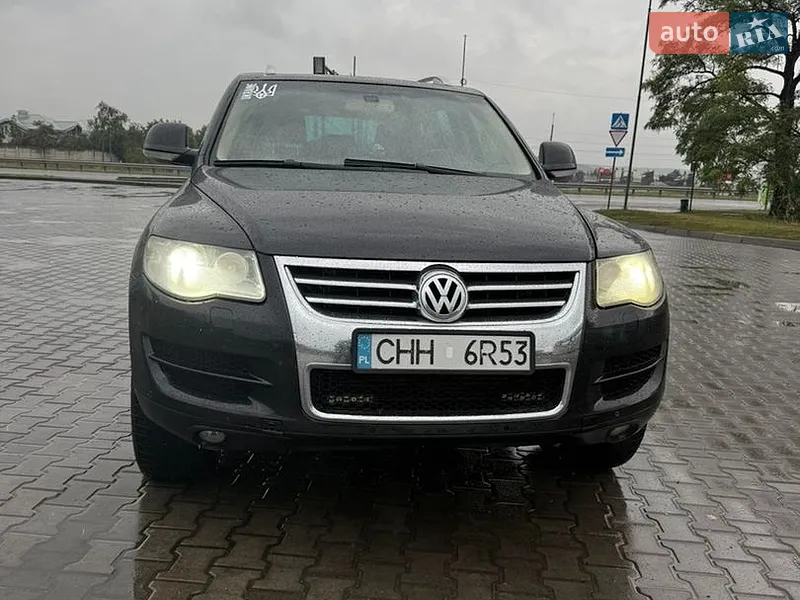 Volkswagen Touareg