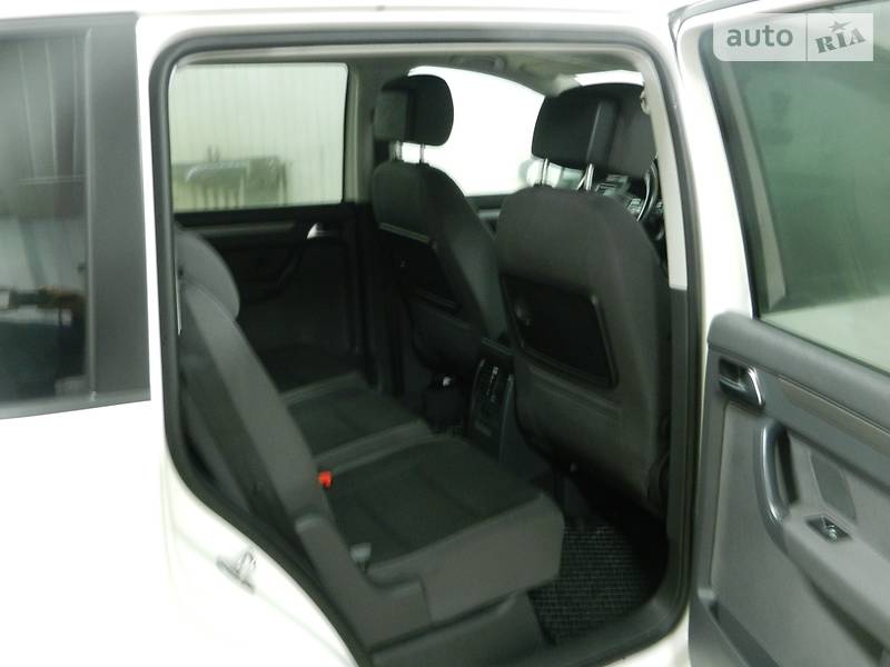 Мінівен Volkswagen Touran 2012 в Запоріжжі
