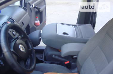 Універсал Volkswagen Touran 2004 в 