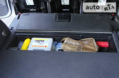 Універсал Volkswagen Touran 2004 в 