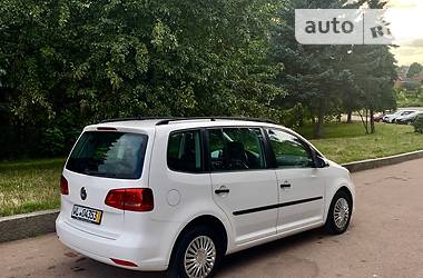 Минивэн Volkswagen Touran 2013 в Житомире