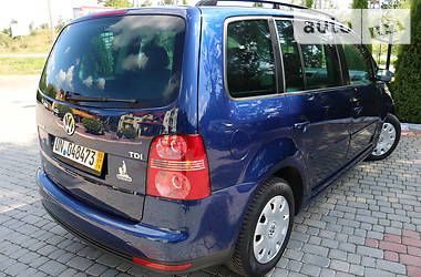 Минивэн Volkswagen Touran 2008 в Трускавце