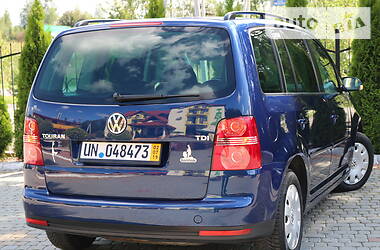 Минивэн Volkswagen Touran 2008 в Трускавце