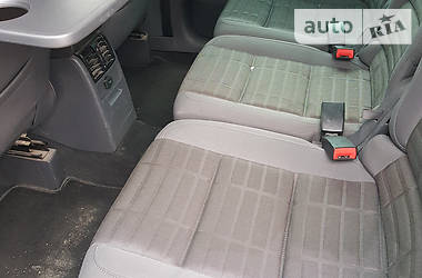 Минивэн Volkswagen Touran 2006 в Староконстантинове