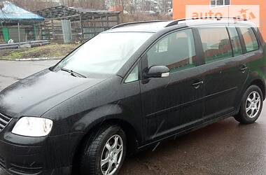 Мінівен Volkswagen Touran 2005 в 