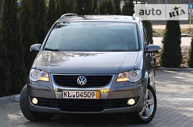 Минивэн Volkswagen Touran 2009 в Трускавце