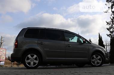 Минивэн Volkswagen Touran 2009 в Трускавце