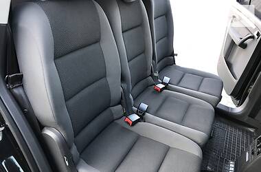 Мінівен Volkswagen Touran 2011 в 