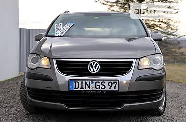 Минивэн Volkswagen Touran 2008 в Дрогобыче