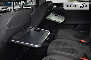 Мінівен Volkswagen Touran 2015 в 