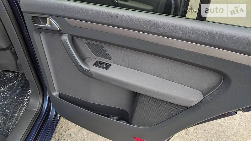 Мінівен Volkswagen Touran 2014 в Білій Церкві