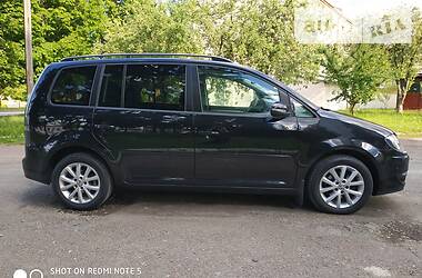 Універсал Volkswagen Touran 2009 в 
