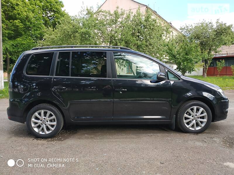 Універсал Volkswagen Touran 2009 в Дубні
