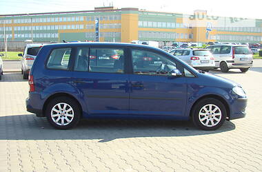 Мінівен Volkswagen Touran 2007 в 