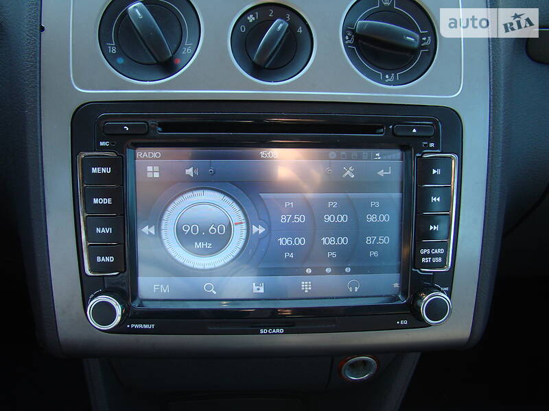 Мінівен Volkswagen Touran 2007 в Луцьку