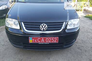 Минивэн Volkswagen Touran 2006 в Умани