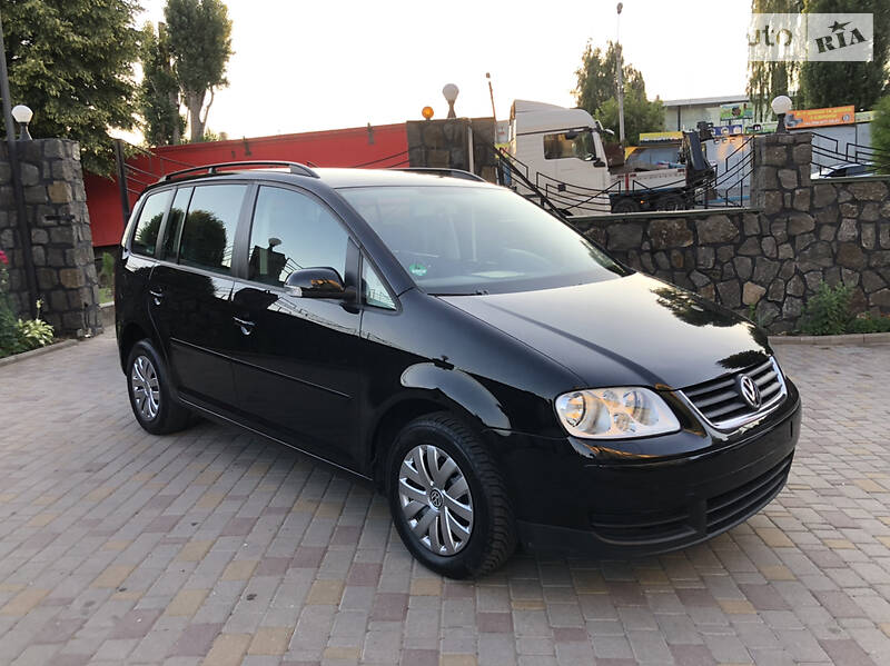 Мінівен Volkswagen Touran 2006 в Хмельницькому