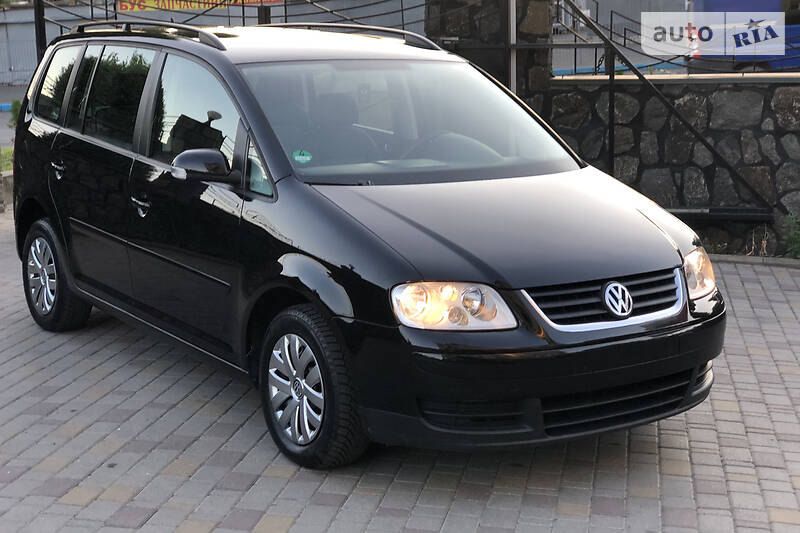 Мінівен Volkswagen Touran 2006 в Хмельницькому