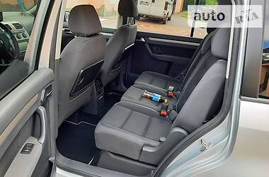 Мінівен Volkswagen Touran 2010 в 