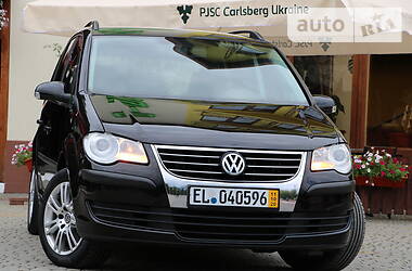 Минивэн Volkswagen Touran 2008 в Трускавце