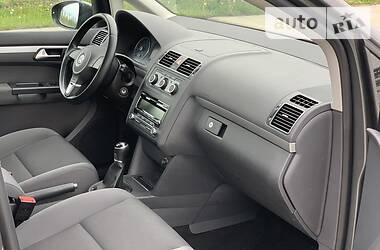 Мінівен Volkswagen Touran 2013 в 
