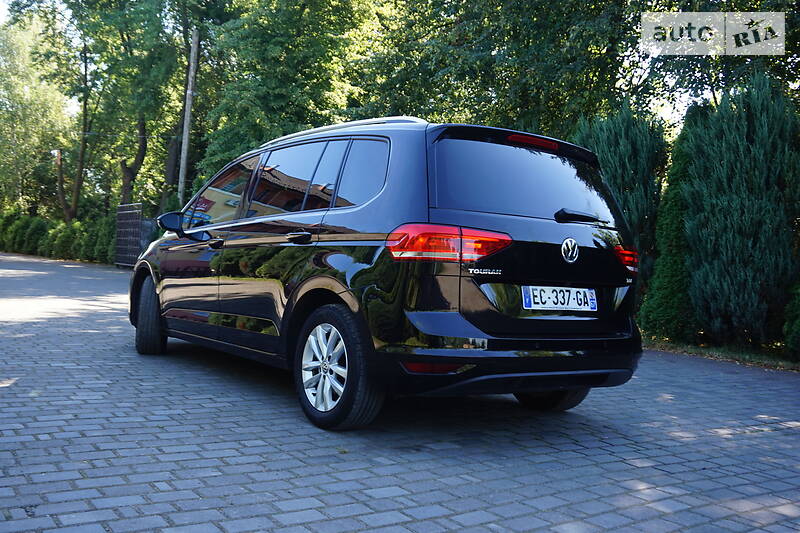 Універсал Volkswagen Touran 2016 в Самборі