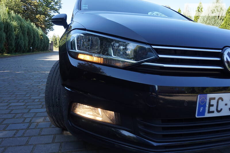 Універсал Volkswagen Touran 2016 в Самборі