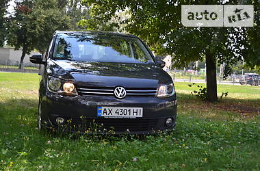 Минивэн Volkswagen Touran 2014 в Харькове
