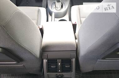 Мінівен Volkswagen Touran 2011 в 