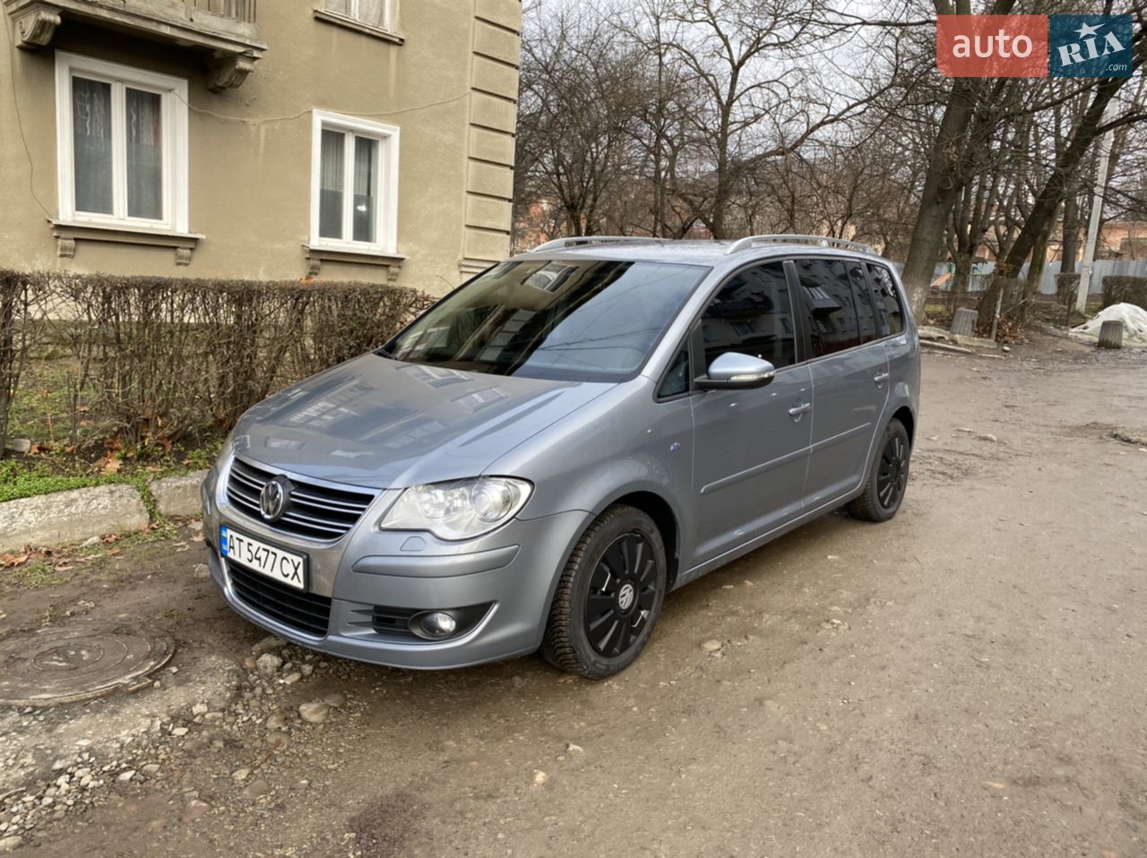 2010 Volkswagen Touran - мініатюра 153