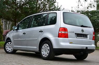 Минивэн Volkswagen Touran 2005 в Дрогобыче