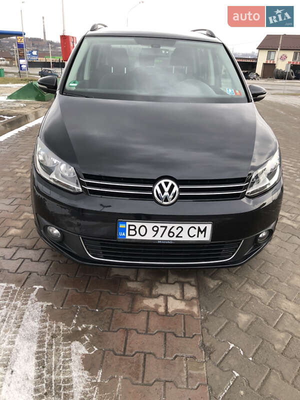 Минивэн Volkswagen Touran 2010 в Каменец-Подольском