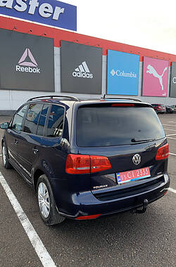 Универсал Volkswagen Touran 2011 в Ровно
