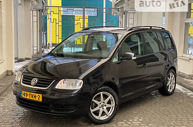 Минивэн Volkswagen Touran 2006 в Стрые