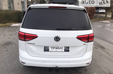 Минивэн Volkswagen Touran 2015 в Житомире