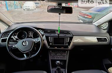 Мікровен Volkswagen Touran 2016 в Первомайську
