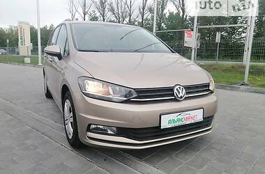 Минивэн Volkswagen Touran 2016 в Ивано-Франковске