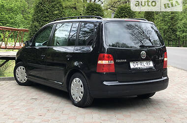 Мінівен Volkswagen Touran 2004 в Дрогобичі