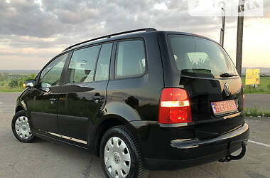 Мінівен Volkswagen Touran 2005 в Дрогобичі