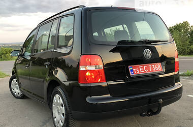 Мінівен Volkswagen Touran 2005 в Дрогобичі