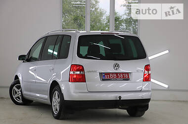 Минивэн Volkswagen Touran 2005 в Трускавце