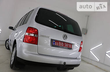 Минивэн Volkswagen Touran 2005 в Трускавце