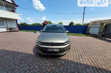 Мінівен Volkswagen Touran 2016 в Кам'янець-Подільському